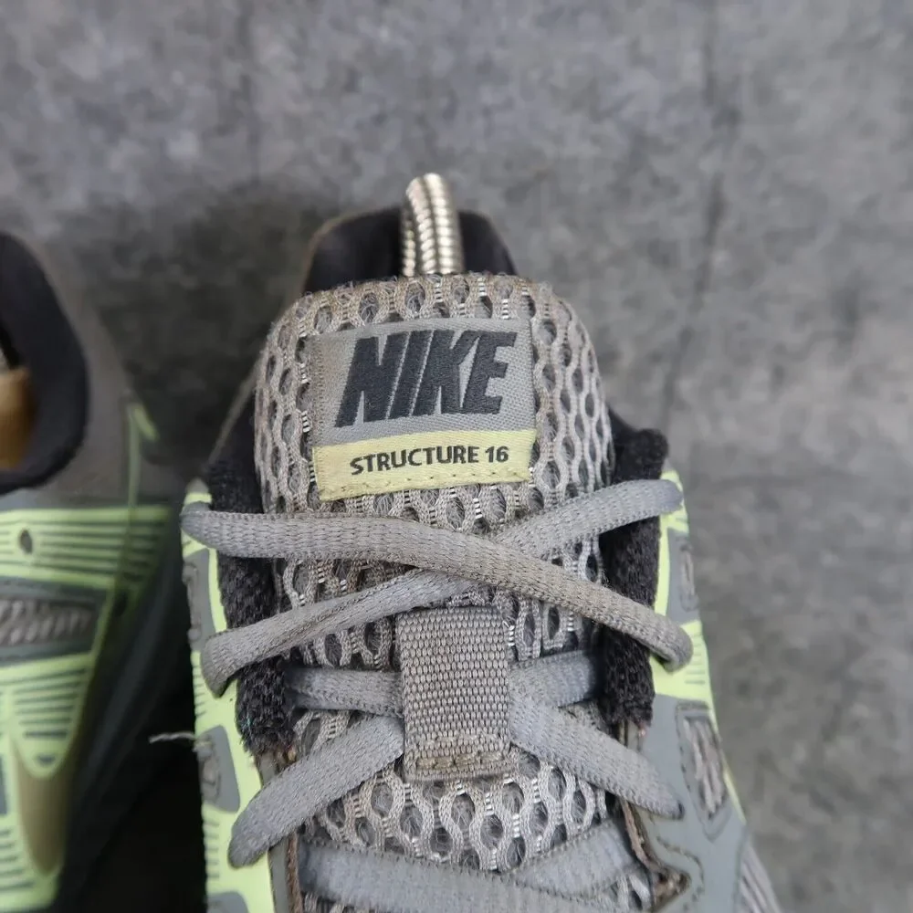 Nike Shoes Womens 7.5 Athletic Trainers Running Zoom Structure 16 Performance